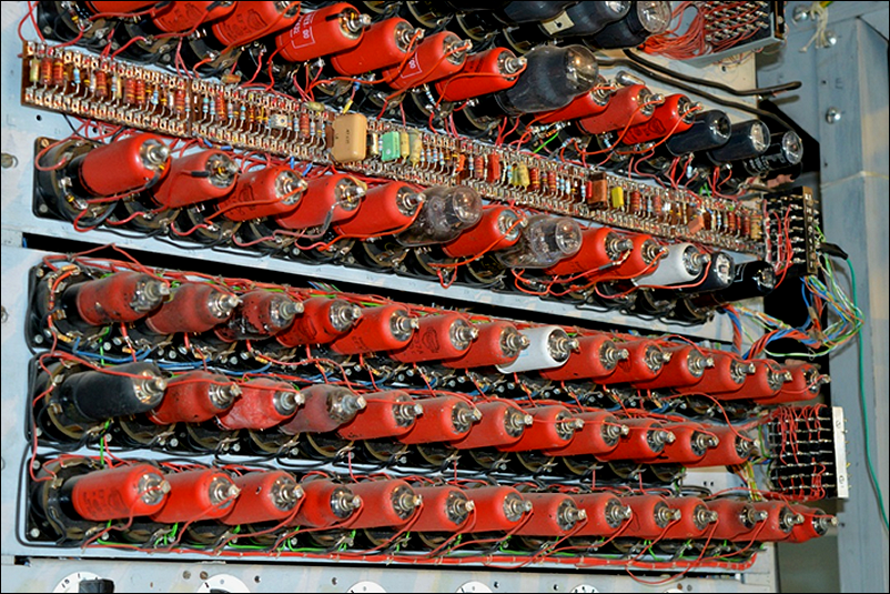Some valves on the Colossus rebuild at TNMOC